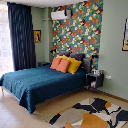 Apartment Daisy Grand Kamelia サニービーチ エクステリア 写真