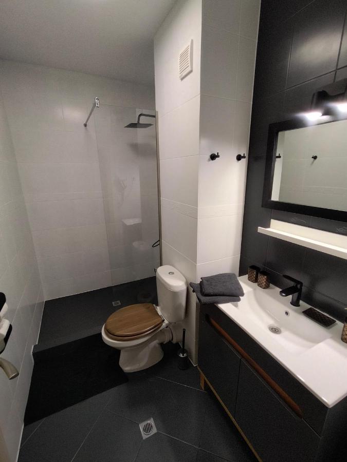 Apartment Daisy Grand Kamelia サニービーチ エクステリア 写真