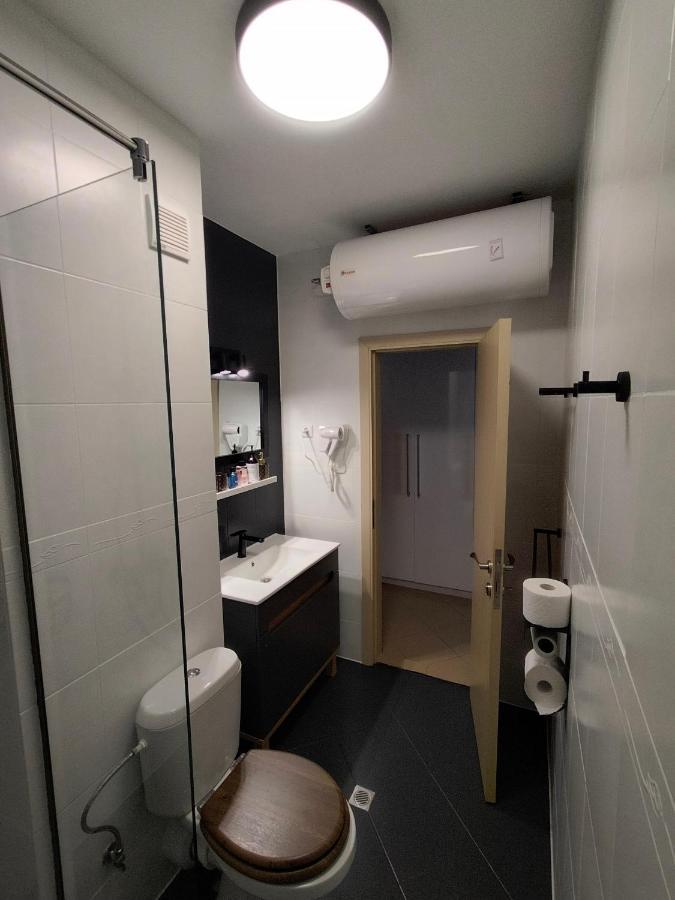Apartment Daisy Grand Kamelia サニービーチ エクステリア 写真